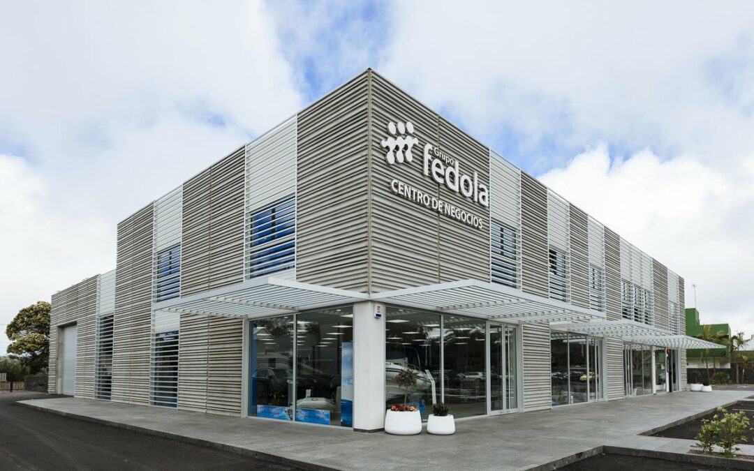 Impermeabilización Centro de Negocios Grupo Fedola (Tenerife).
